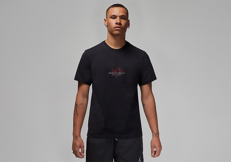 Nike Air Jordan Essenial Graphic Crew Tee Black