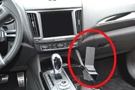 Uchwyty samochodowe do telefonów - Brodit ProClip uchwyt do Maserati Levante 2016-2024 - miniaturka - grafika 1