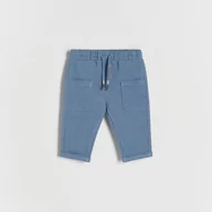 Spodnie i spodenki dla chłopców - Reserved - Dzianinowe spodnie z kieszeniami - Niebieski - miniaturka - grafika 1