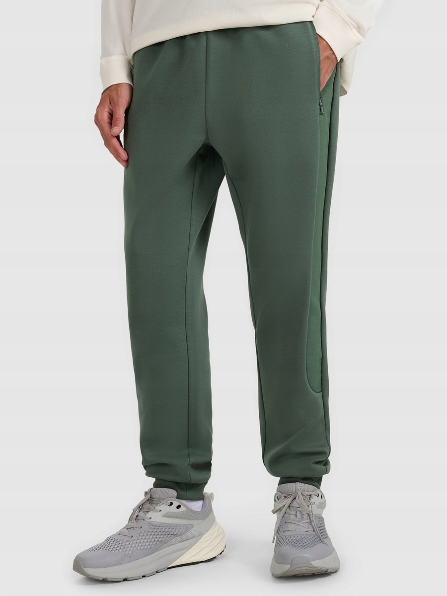 SPODNIE DRESOWE MĘSKIE 4F JOGGERY APRES SKI TTROM1252 XXL