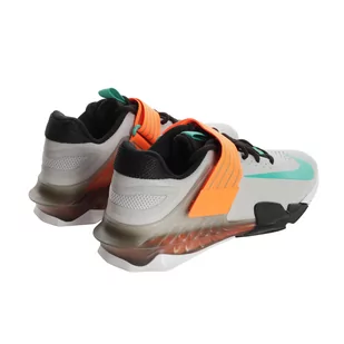 Buty treningowe unisex NIKE SAVALEOS - Buty sportowe męskie - miniaturka - grafika 3