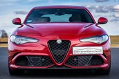 Czasopisma - Jazda Alfa Romeo Giulia Quadrifoglio - miniaturka - grafika 1