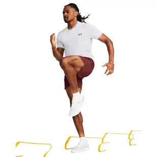 Męskie spodenki treningowe Under Armour UA Peak Woven Shorts - bordowe - UNDER ARMOUR - Spodnie sportowe męskie - miniaturka - grafika 1