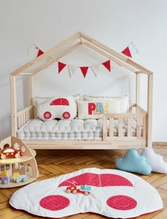 Mata dla dzieci autko "Czerwone grochy" - Maty edukacyjne - miniaturka - grafika 1