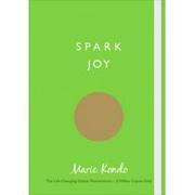 Dom i ogród - Spark Joy An Illustrated Guide to the Japanese Art of Tidying - Marie Kondo - miniaturka - grafika 1