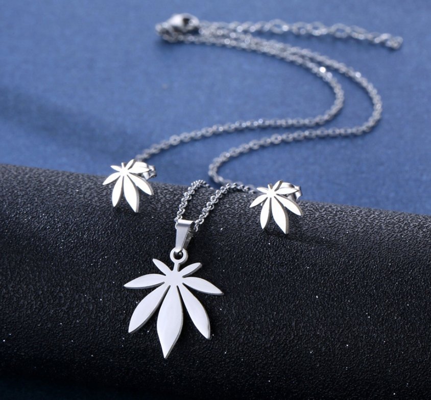 Naszyjnik wisiorek Liść Konopii marichuana zioło srebrny prezent streetwear