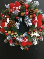 Ozdoby bożonarodzeniowe - Wianek bożonarodzeniowy wełniane serca - miniaturka - grafika 1
