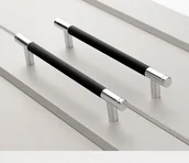 Zawiasy, okucia i inne akcesoria - 2 sztuki czarno-srebrnych uchwytów aluminiowych z rozstawem otworów 160 mm, odpowiednich do biurek, szuflad i szafek - miniaturka - grafika 1