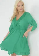 Sukienki - Zielona Rozkloszowana Sukienka Mini z Ozdobnym Dekoltem i Gumką w Pasie Braely - miniaturka - grafika 1