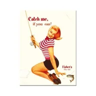Dekoracje domu - Art Nostalgic 14015 Pin Up Catch me IF you can, magnes, 8 x 6 cm 14015 - miniaturka - grafika 1