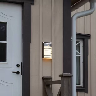 Kinkiet solarny LED Wally z czujnikiem ruchu - Lampy ogrodowe - miniaturka - grafika 2
