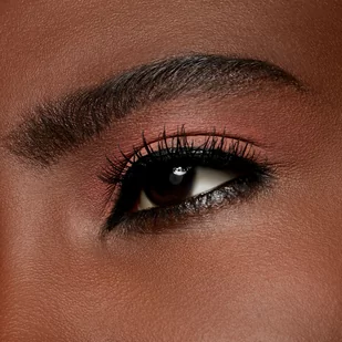 MAC Strike A Pose Powder Kiss Eyeshadow Small Eye Shadow Cień do powiek 1.5 g - Cienie do powiek - miniaturka - grafika 5