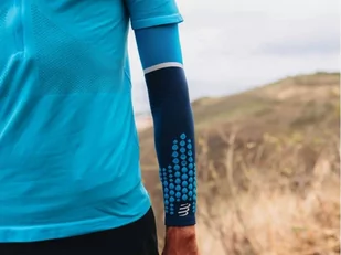 COMPRESSPORT Rękawki kompresyjne ARMFORCE ULTRALIGHT estate blue - Ściągacze i opaski sportowe - miniaturka - grafika 6