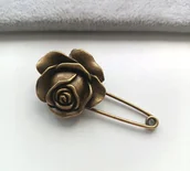 Broszki - ZŁOTA ANTYCZNA BROSZKA KWIAT RÓŻA AGRAFKA 6 cm SREBRNA PRZYPINKA - miniaturka - grafika 1