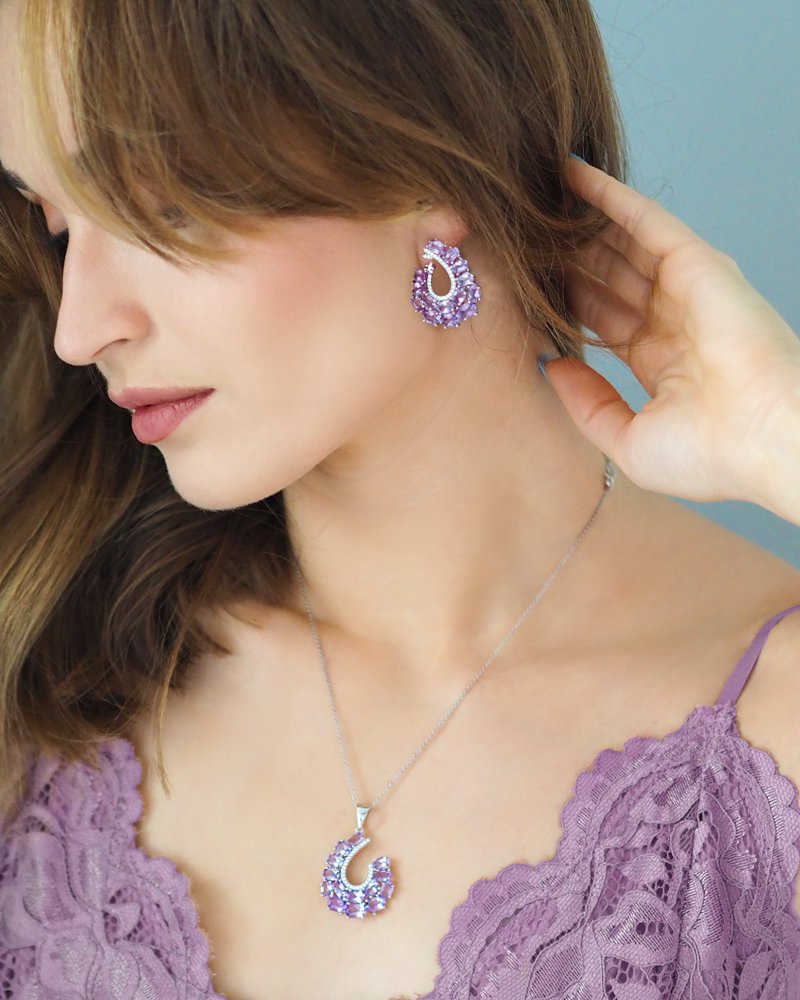 Komplet bogato ozdobiony ametystem oraz cyrkoniami srebrny - kolczyki z zawieszką