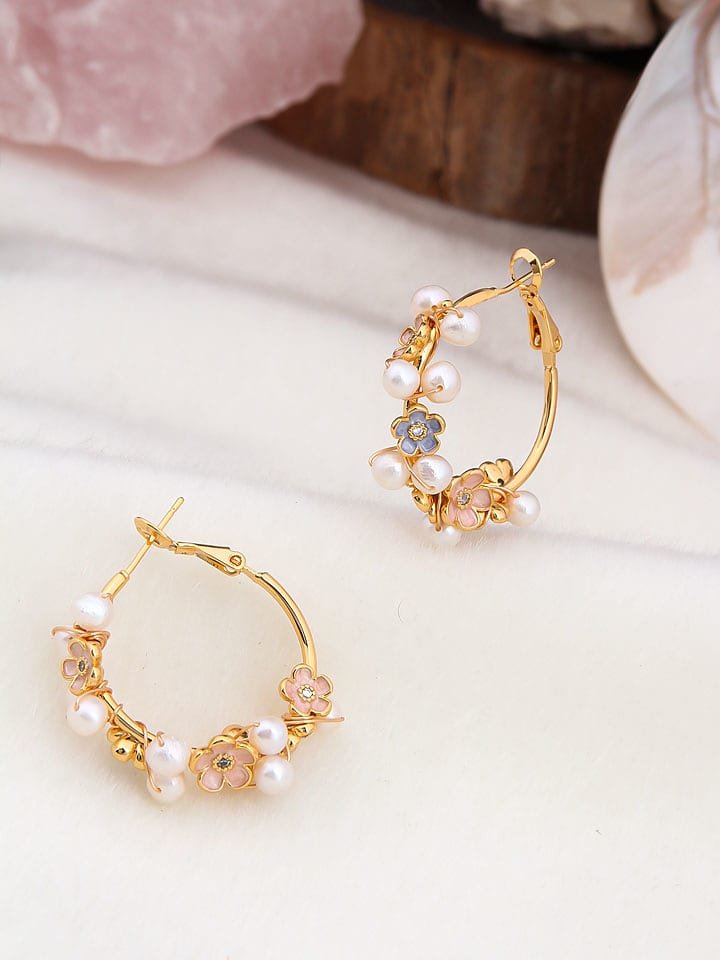 Pierres de Jade Pozłacane kolczyki-kreole z perłami i cyrkoniami