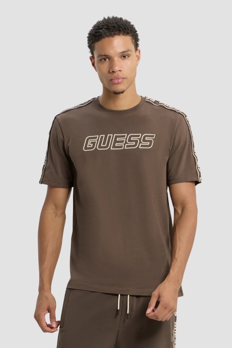 GUESS Brązowy męski t-shirt Arlo M