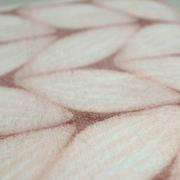 Narzuty - Koc Montana jodełka różowy 150 x 200 cm - miniaturka - grafika 1