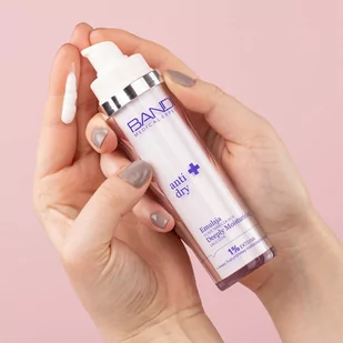 BANDI COSMETICS Sp. z o.o. BANDI COSMETICS Sp z o.o BANDI ANTI DRY Emulsja silnie nawilżająca 50 ml 7070478 - Pozostałe kosmetyki - miniaturka - grafika 2