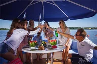 Czasopisma - Event Boat z przyjaciółmi Warszawa - miniaturka - grafika 1