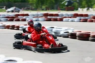 Czasopisma - Jazda gokartami dla Dwojga w Częstochowie - miniaturka - grafika 1