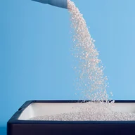 Żwirek dla kotów - Catsan CATSAN Hygiene Plus 20l naturalny żwirek dla kota 49068-uniw - miniaturka - grafika 1