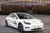 Czasopisma - Tesla Model 3 AUTOPILOT EXPERIENCE - doświadcz autonomicznej jazdy! - miniaturka - grafika 1