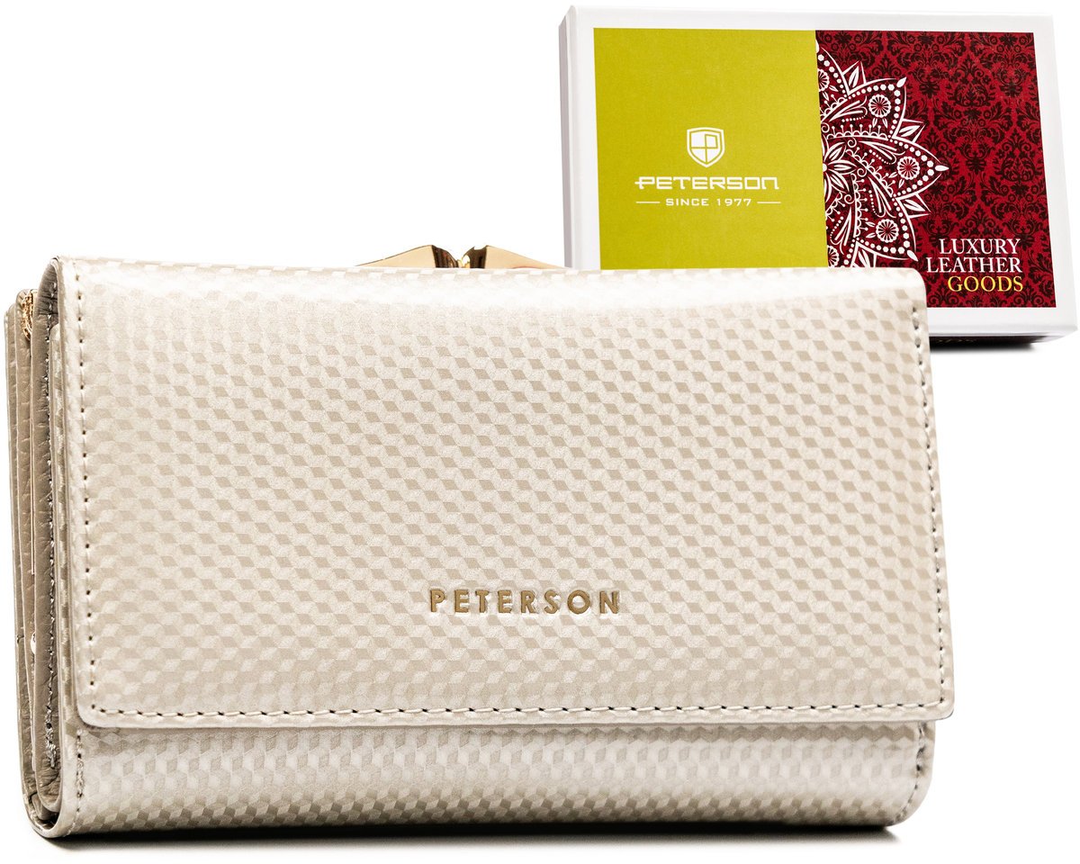 Portfel damski na karty z lakierowanej skóry naturalnej Peterson, beżowy