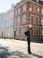 Kurtki damskie - Reserved - Kurtka z dekoracyjnymi guzikami - szary - miniaturka - grafika 1