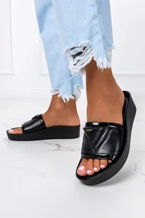 Czarne klapki Arka na platformie POLSKA SKÓRA 3954 - Klapki i japonki damskie - miniaturka - grafika 1