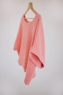 Top Lekko 2, Różany Ogród - Koszule damskie Top Lekko 2, Różany Ogród - Koszule damskie - miniaturka - grafika 1