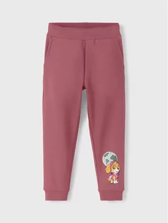 Spodnie i spodenki dla dziewczynek - NAME IT Spodnie dresowe PAW PATROL 13207799 Różowy Regular Fit - grafika 1