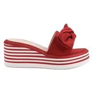 Klapki i japonki damskie - Czerwone Klapki Na Koturnie VINCEZA - ButyModne - miniaturka - grafika 1