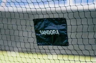 Piłka nożna - Siatka do bramki piłkarskiej Sandora Hattrick 240 x 160 x 85 cm czarna - miniaturka - grafika 1