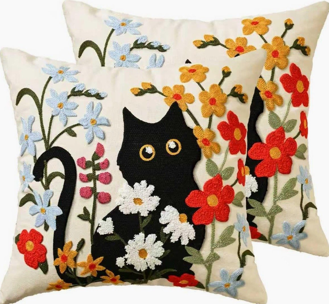 POSZEWKI NA PODUSZKI OZDOBNE HAFTOWANE KWIATY KOT 45X45CM ZESTAW 2 SZTUK