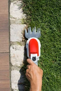 IKRA IGBS1054 LI SEKATOR NOŻYCE DO TRAWY KRZEWÓW AKUMULATOROWE PREMIUM OB-IKRIGBS1054LI EWIMAX - OFICJALNY DYSTRYBUTOR - AUTORYZOWANY DEALER IKRA - Nożyce do żywopłotu - miniaturka - grafika 13