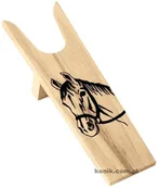 Akcesoria jeździeckie - Busse Drewniany piesek MOTIVE - miniaturka - grafika 1