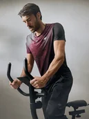 Koszulki sportowe męskie - 4F Koszulka treningowa regular szybkoschnąca męska - burgundowy XXL - miniaturka - grafika 1