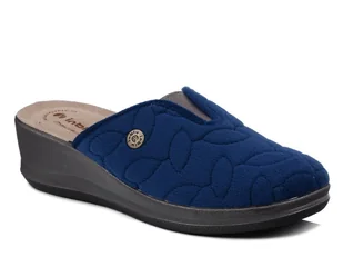 Kapcie damskie pantofle domowe zakryte granatowe na koturnie Inblu GI-24-39 - Kapcie damskie Kapcie damskie pantofle domowe zakryte granatowe na koturnie Inblu GI-24-39 - Kapcie damskie - miniaturka - grafika 1