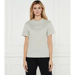 Calvin Klein T-shirt HERO Regular Fit - Koszulki i topy damskie - miniaturka - grafika 1