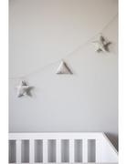 Naklejki na ścianę - Piapimo Girlanda gwiazdki i trójkąty szare - miniaturka - grafika 1