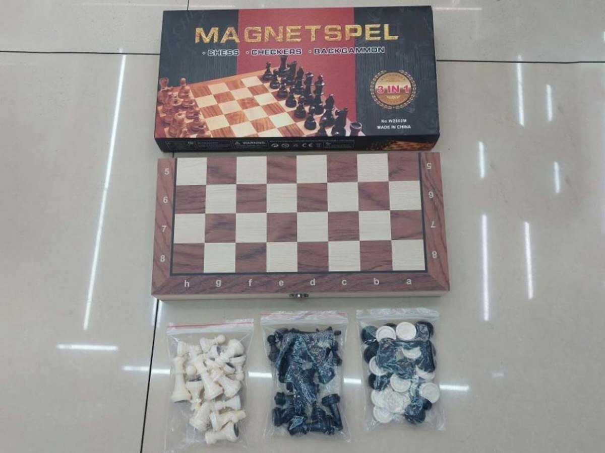 Madej Szachy+warcaby magnetyczne, drewniana plansza