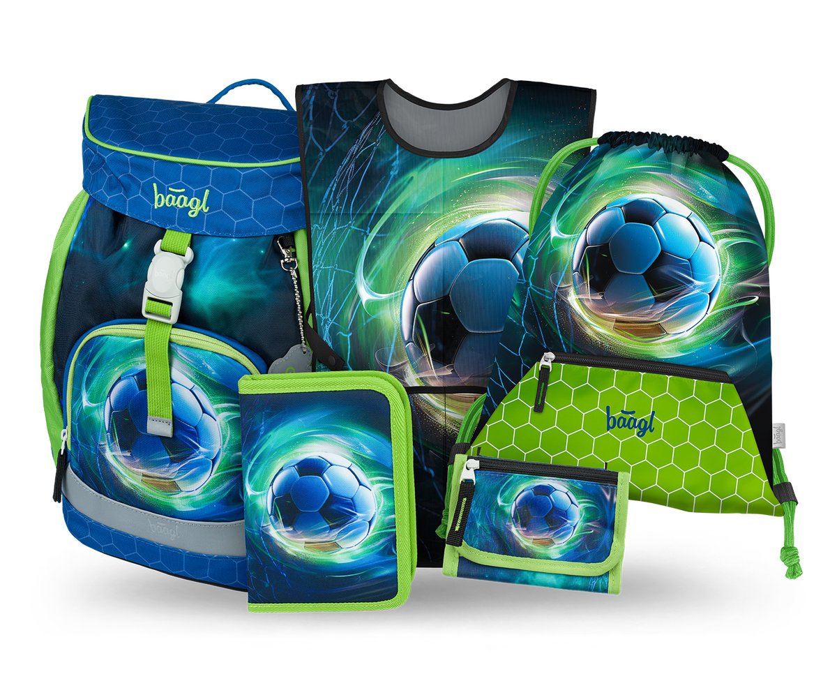 Zestaw Szkolny 5w1 BAAGL Tornister szkolny Airy Piłka Nożna Ultralekki 20L 25x40x20 cm Zielony dla chłopca + Piórnik, Worek na buty, Fartuszek, Port..