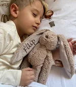 Maskotki i pluszaki - Beżowy króliczek z pozytywką i personalizacją - miniaturka - grafika 1