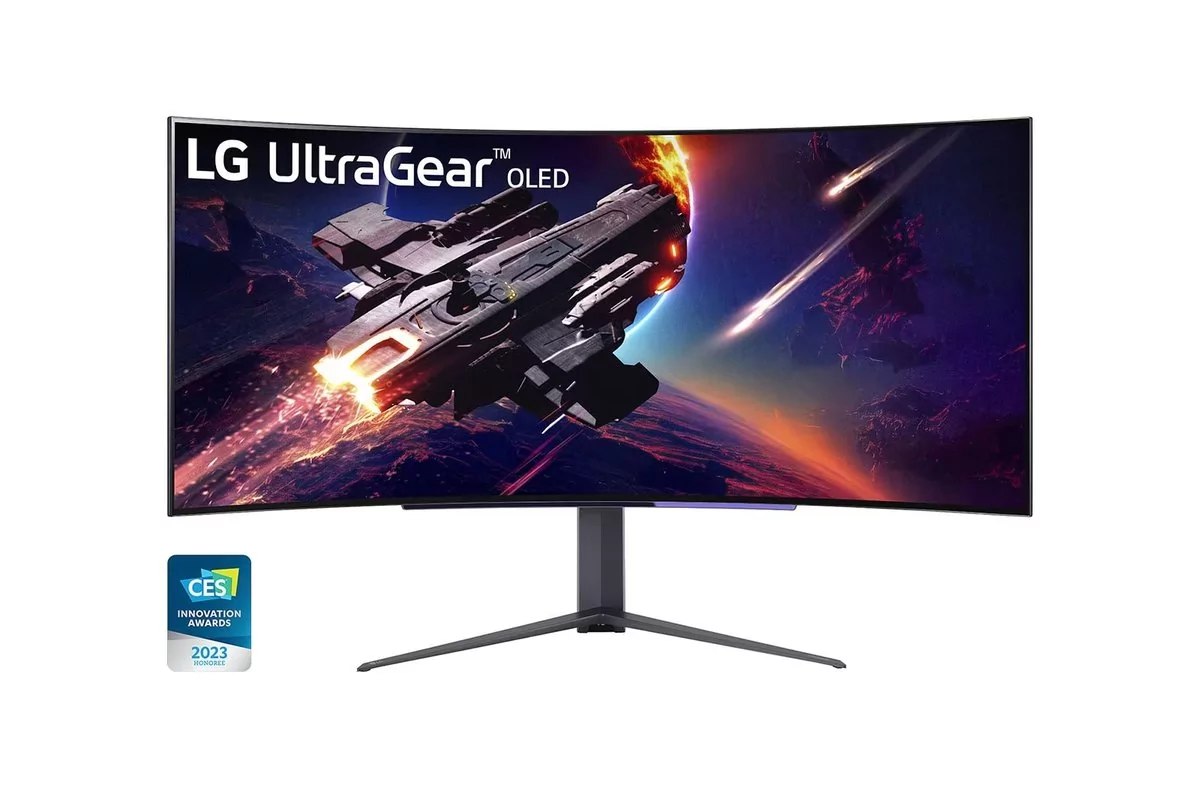 LG UltraGear 45GR95QE Curved