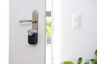 Nuki Smart Lock 4.0 Pro (czarny) - Systemy inteligentnych domów - miniaturka - grafika 7