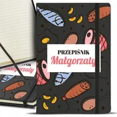 Notesy i bloczki - NOTES DO PRZEPISÓW ZESZYT KULINARNY PRZEPIŚNIK CZARNY TWOJE IMIĘ Wzory - miniaturka - grafika 1