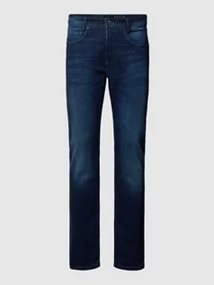 Spodnie męskie - Jeansy o kroju regular fit z zapięciem na guzik - grafika 1