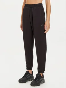 4F Spodnie dresowe 4FWAW24TTROF0840 Czarny Loose Fit - Spodnie sportowe damskie - miniaturka - grafika 1