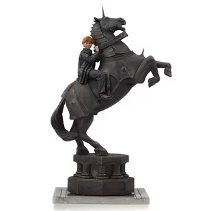 Iron Studios Harry Potter -  Ron Weasley at the Wizard Chess Deluxe Statue 1/10 - Figurki kolekcjonerskie - miniaturka - grafika 1